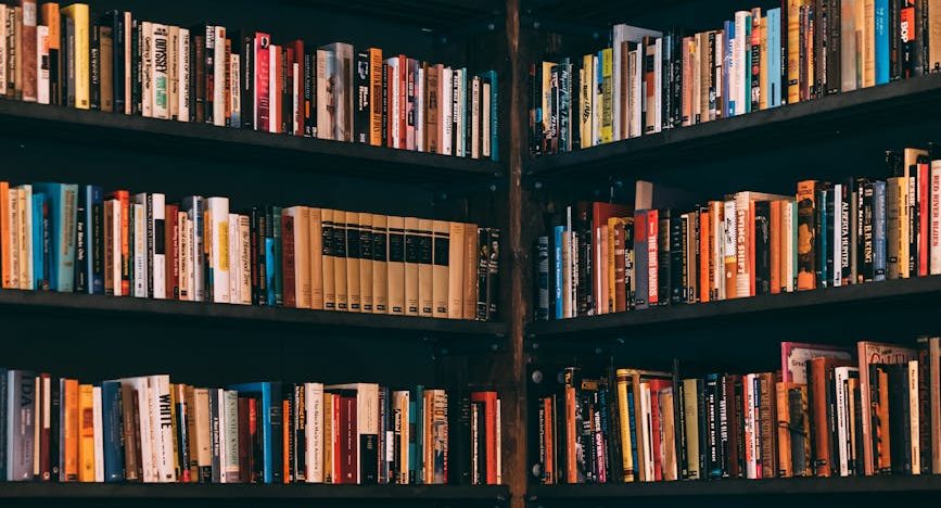 Peer Book Club – Fall&nbsp;2025